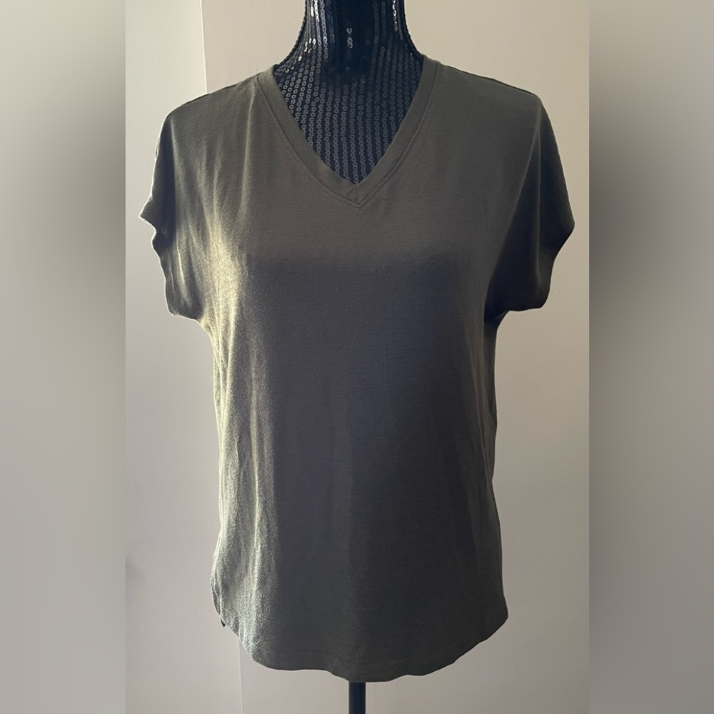 Orvis Green Thin Knit Short Sleeve Top Size Small